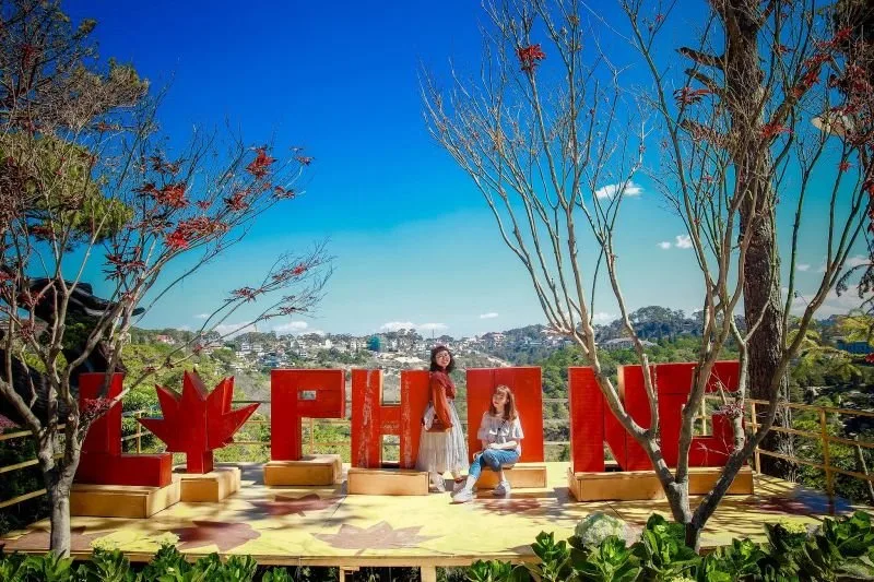 Top 10 Địa điểm checkin hot nhất tại Đà Lạt – Review & Đặt Chỗ 2026