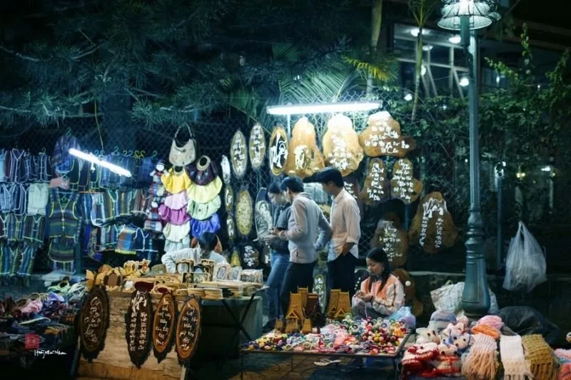 Chợ "âm phủ" tại Đà Lạt