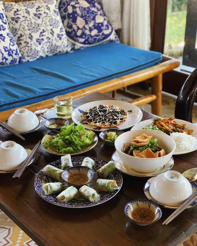 OM Chay Restaurant tại Đà Lạt