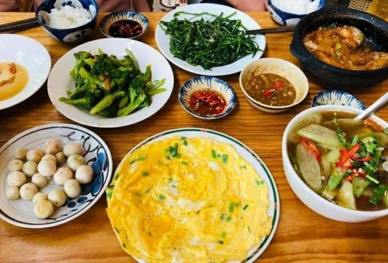 Cơm Bờ Kè Quán tại Đà Lạt