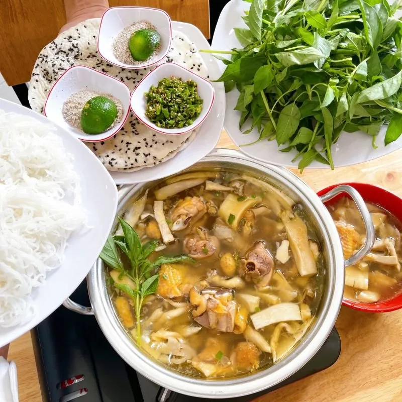 Top 10 Tiệm ăn lâu đời thu hút nhất Đà Lạt – Review & Đặt Chỗ 2026