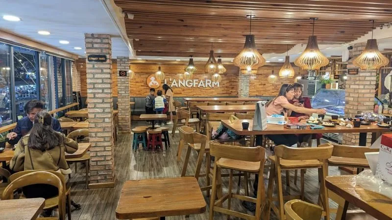 Quán buffet chay L’angfarm tại Đà Lạt