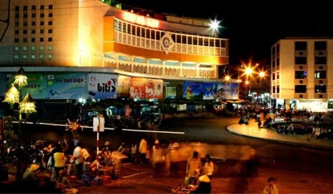 Lang thang chợ đêm tại Đà Lạt