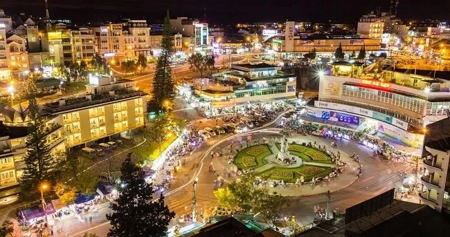 Lang thang chợ đêm tại Đà Lạt