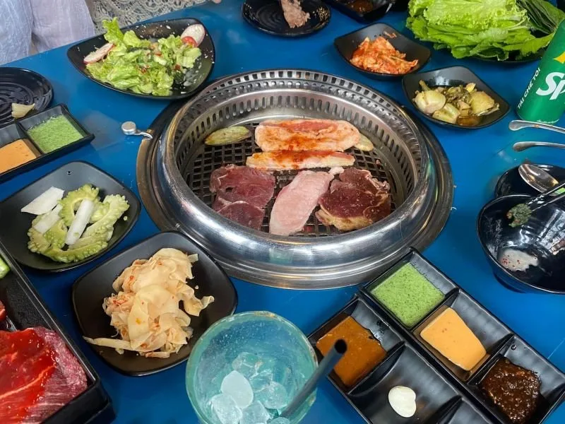 Đom Đóm BBQ Buffet Đà Nẵng tại Đà Lạt
