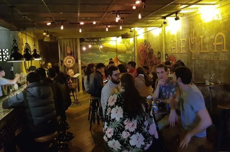 Top 14 Quán cafe, quán rượu nghe nhạc Acoustic lãng mạn nhất tại Đà Lạt – Review & Đặt Chỗ 2026
