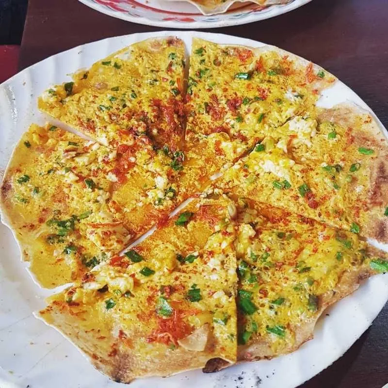 Bánh tráng nướng tại Đà Lạt