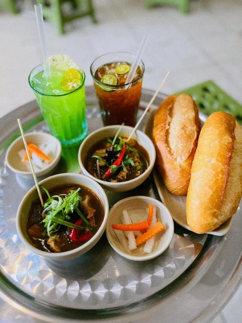 Phá Lấu Cay Cocomi tại Đà Lạt