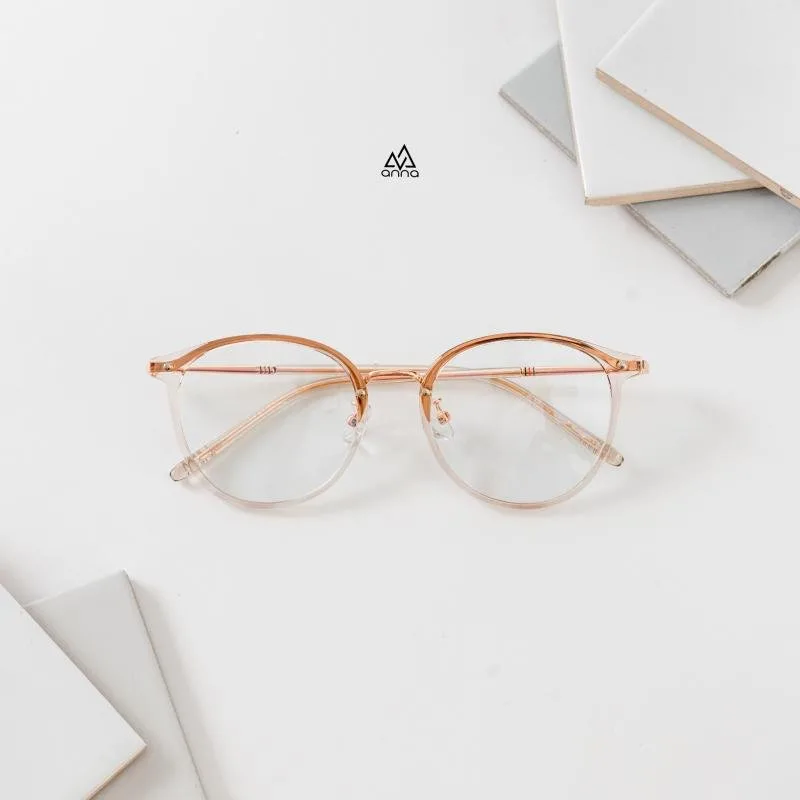 Kính mắt Anna tại Đà Lạt