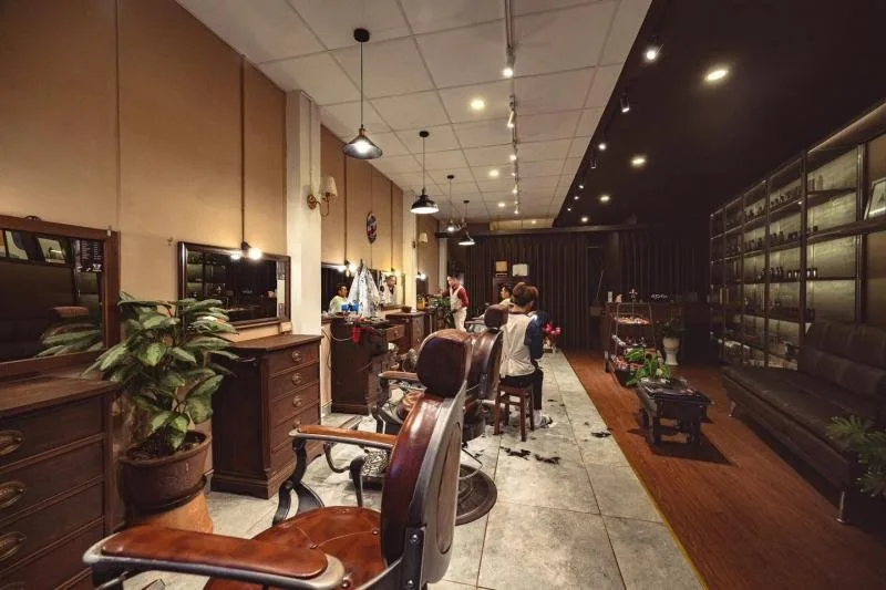 Hoàng Trí Barber shop tại Đà Lạt