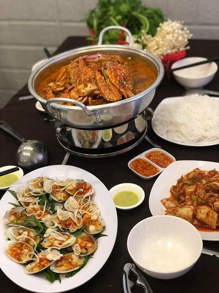Lẩu Ghẹ Kim chi tại Đà Lạt