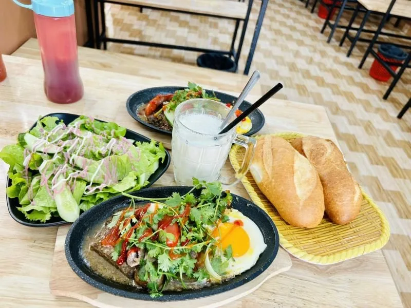 Top 6 Quán bánh mì chảo ngon nhất TP. Đà Lạt, Lâm Đồng – Review & Đặt Chỗ 2026