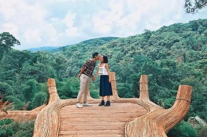 Khu du lịch Hoa Sơn Điền Trang tại Đà Lạt