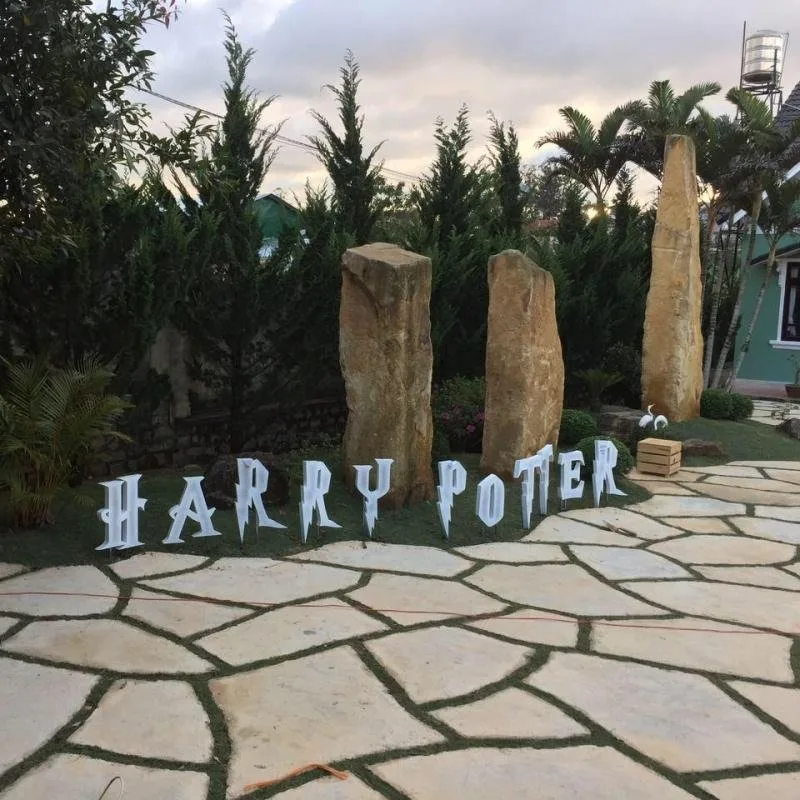 Top 7 lý do bạn nên ghé thăm Coffee Harry Potter Đà Lạt – Review & Đặt Chỗ 2026