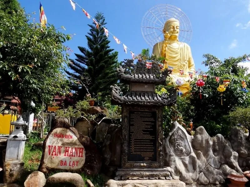 Top 7 Ngôi chùa nổi tiếng nhất tại Đà Lạt – Review & Đặt Chỗ 2026