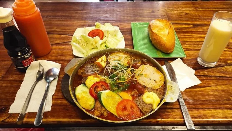Bánh Mì Chảo 27 tại Đà Lạt