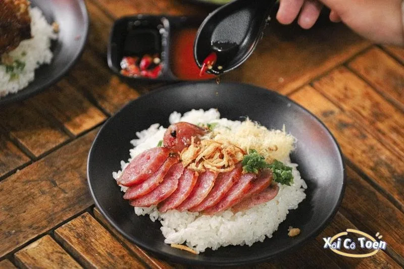 Xôi Cô Toen tại Đà Lạt