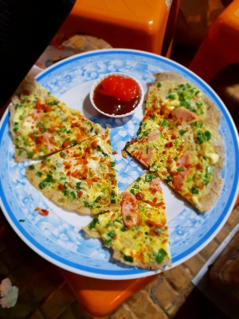 Bánh Tráng Nướng Cô Phượng tại Đà Lạt