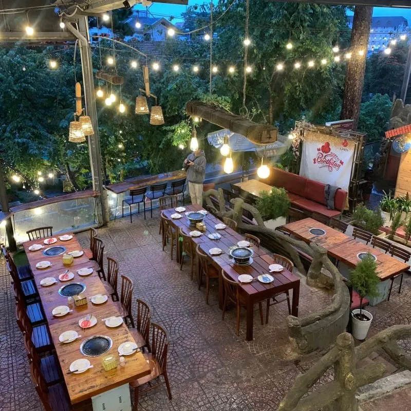 Top 9 Nhà hàng, quán ăn tổ chức tiệc tất niên tại Đà Lạt lý tưởng nhất – Review & Đặt Chỗ 2026