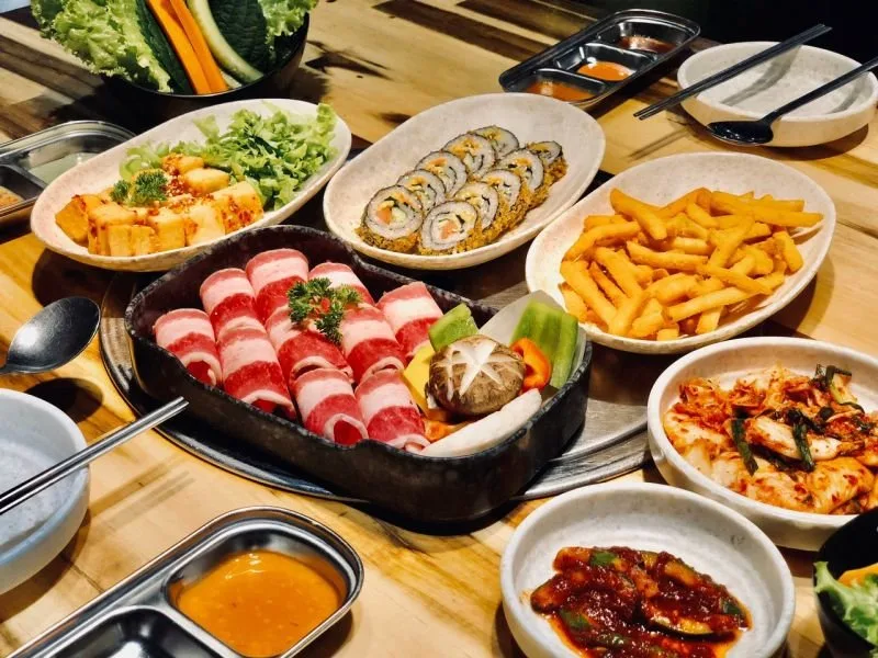 Top 9 Quán ăn ngon nhất tại chợ đêm Đà Lạt – Review & Đặt Chỗ 2026